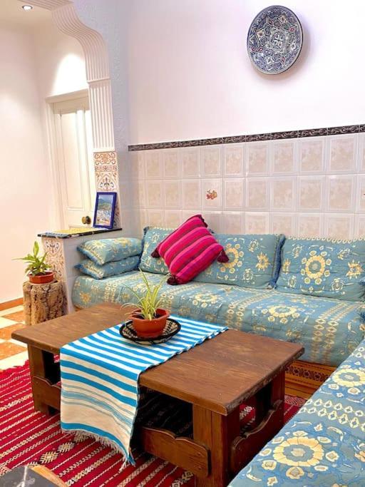 Dar Shmous -1- دار شموس Apartment Tangier Exterior photo